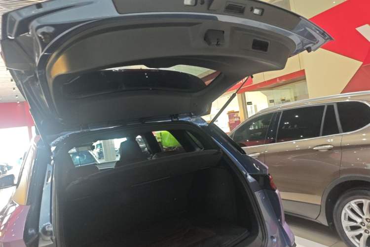 Used BYD Song Pro New Energy 2023 Champion Edition DM-i 110KM Beyond Model Trunk