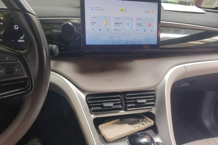 Used BYD Song Pro New Energy 2023 Champion Edition DM-i 71KM Navigation Model Audio And AC Panel