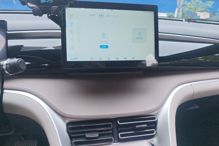 Used BYD Song Pro New Energy 2023 Champion Edition DM-i 71KM Navigation Model Audio And AC Panel