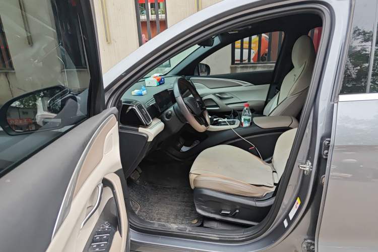 Used BYD Song Pro New Energy 2023 Champion Edition DM-i 71KM Leading Model Driver Seat