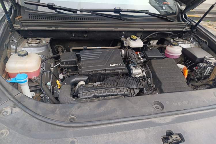 Used BYD Song Pro New Energy 2023 Champion Edition DM-i 110KM Beyond Model Engine Bay