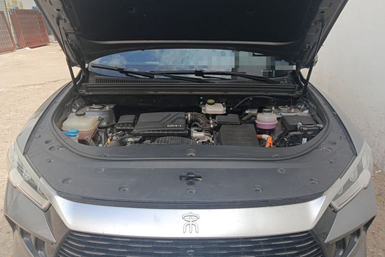 Used BYD Song Pro New Energy 2023 Champion Edition DM-i 110KM Excellence Model Engine Bay
