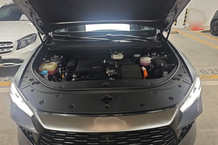 Used BYD Song Pro New Energy 2023 Champion Edition DM-i 110KM Beyond Model Engine Bay