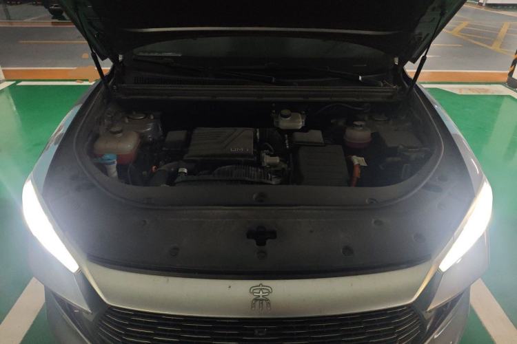 Used BYD Song Pro New Energy 2023 Champion Edition DM-i 110KM Excellence Model Engine Bay