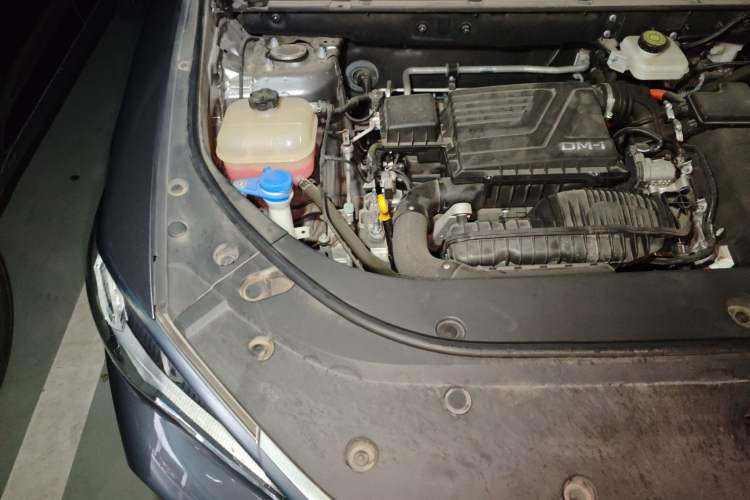 Used BYD Song Pro New Energy 2023 Champion Edition DM-i 110KM Beyond Model Engine Bay Right