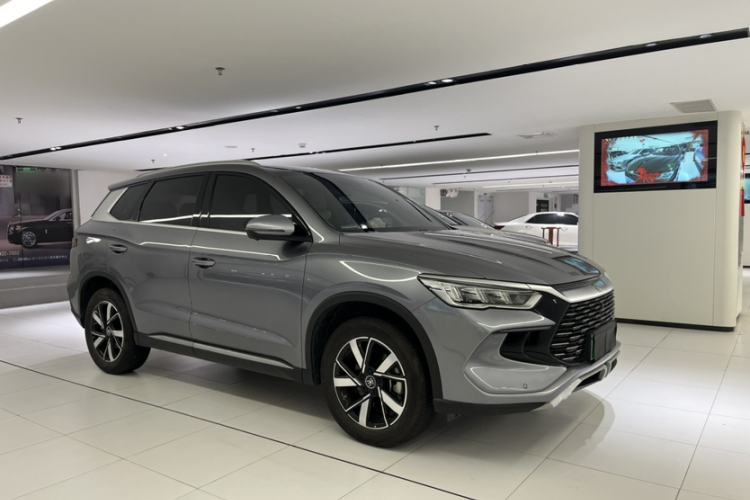 Used BYD Song Pro New Energy 2023 Champion Edition DM-i 71KM Navigation Model Exterior 2