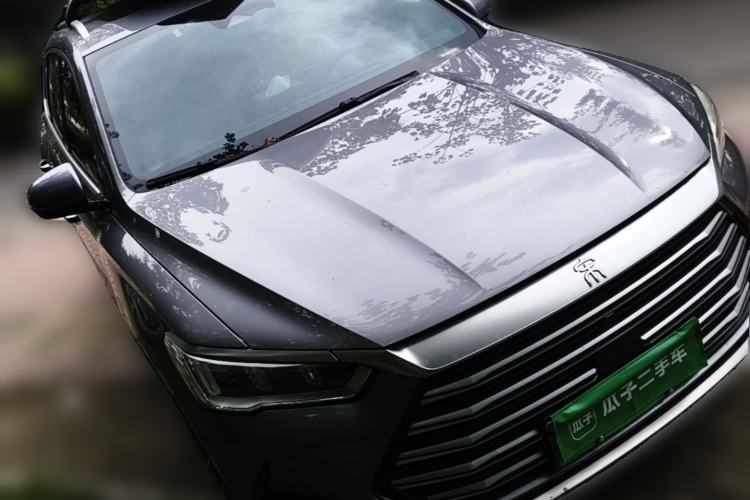 Used BYD Song Pro New Energy 2023 Champion Edition DM-i 110KM Excellence Model Front Right 45 Deg