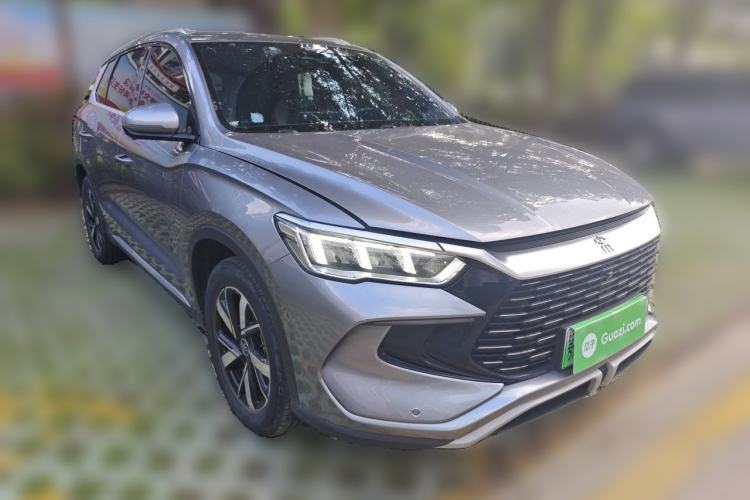 Used BYD Song Pro New Energy 2023 Champion Edition DM-i 71KM Leading Model Front Right 45 Deg