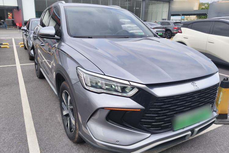 Used BYD Song Pro New Energy 2023 Champion Edition DM-i 71KM Navigation Model Front Right 45 Deg