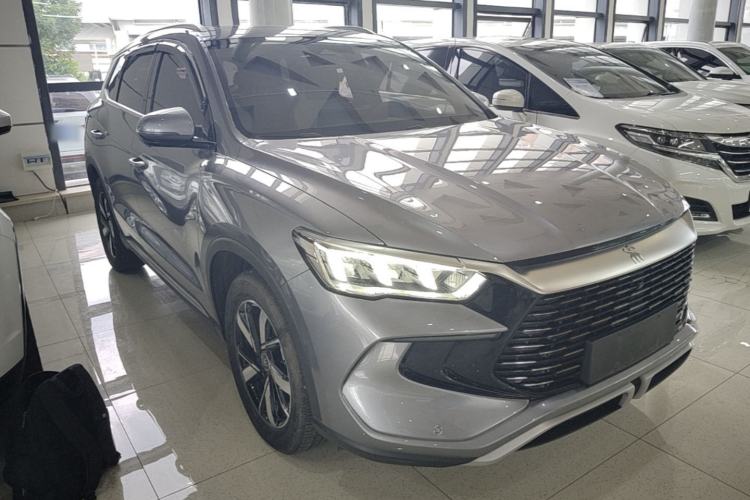 Used BYD Song Pro New Energy 2023 Champion Edition DM-i 71KM Beyond Model Front Right 45 Deg