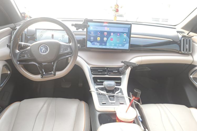 Used BYD Song Pro New Energy 2023 Champion Edition DM-i 110KM Beyond Model Interior 2