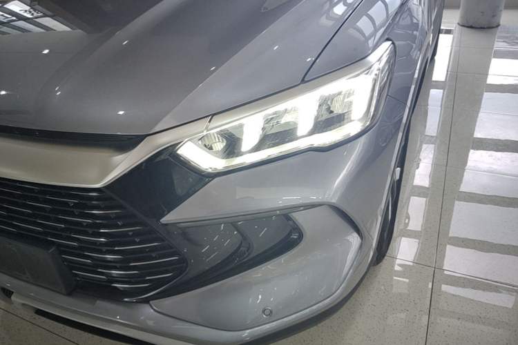 Used BYD Song Pro New Energy 2023 Champion Edition DM-i 71KM Beyond Model Left Front Headlight