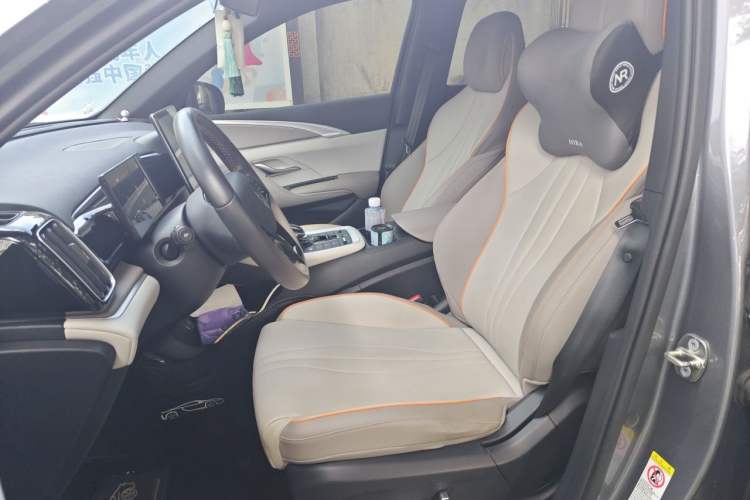 Used BYD Song Pro New Energy 2023 Champion Edition DM-i 71KM Leading Model Left Front Seat