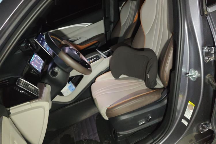 Used BYD Song Pro New Energy 2023 Champion Edition DM-i 110KM Beyond Model Left Front Seat