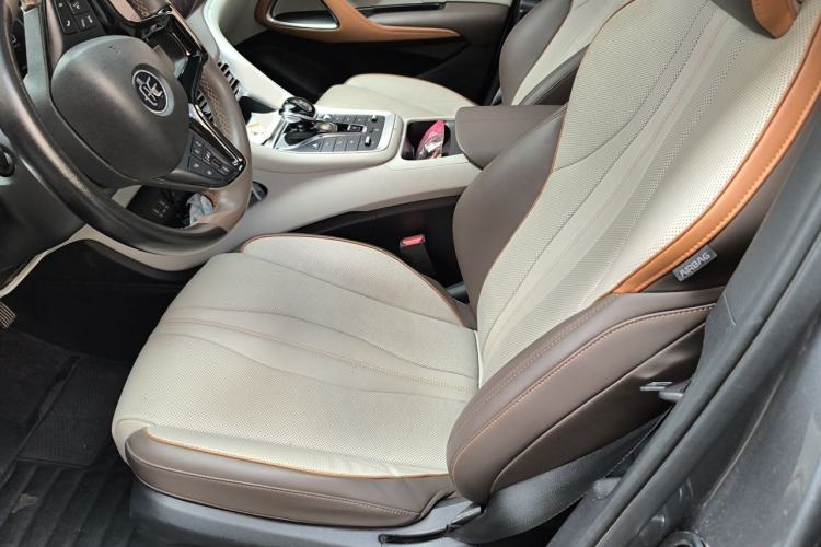 Used BYD Song Pro New Energy 2023 Champion Edition DM-i 110KM Excellence Model Left Front Seat