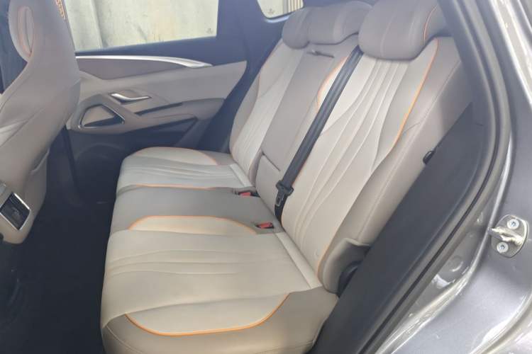 Used BYD Song Pro New Energy 2023 Champion Edition DM-i 71KM Leading Model Left Rear Seat
