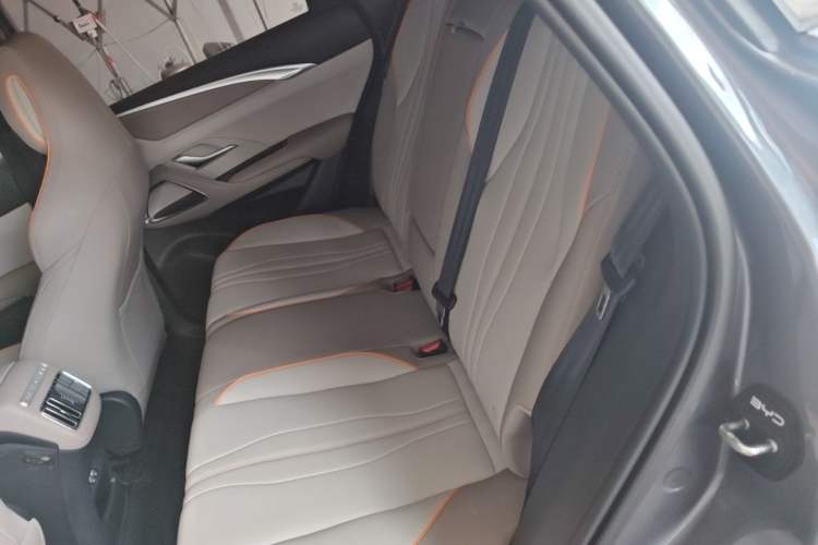 Used BYD Song Pro New Energy 2023 Champion Edition DM-i 110KM Beyond Model Left Rear Seat
