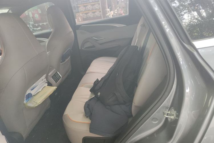 Used BYD Song Pro New Energy 2023 Champion Edition DM-i 71KM Navigation Model Left Rear Seat