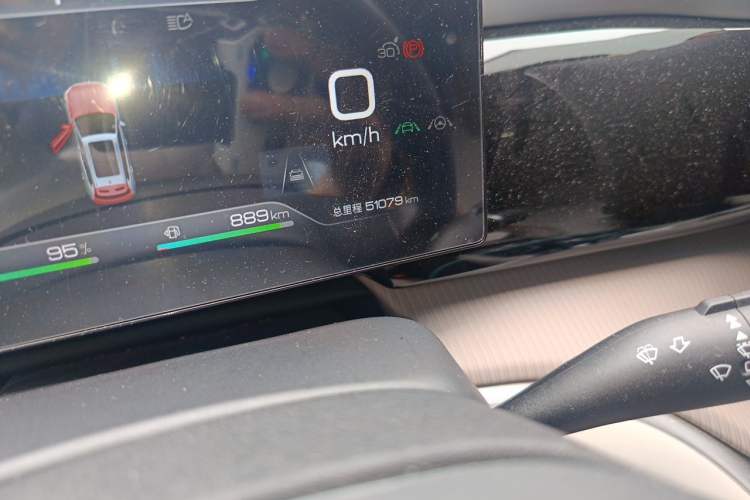 Used BYD Song Pro New Energy 2023 Champion Edition DM-i 110KM Beyond Model Odometer Close Up