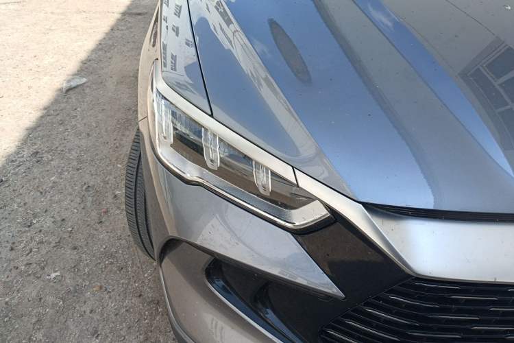 Used BYD Song Pro New Energy 2023 Champion Edition DM-i 110KM Excellence Model Right Front Headlight