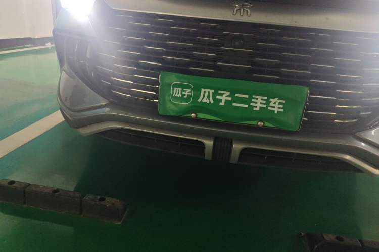 Used BYD Song Pro New Energy 2023 Champion Edition DM-i 110KM Excellence Model Right Front Headlight