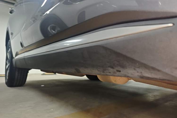 Used BYD Song Pro New Energy 2023 Champion Edition DM-i 110KM Beyond Model Right Side Sill
