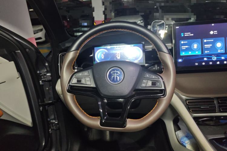 Used BYD Song Pro New Energy 2023 Champion Edition DM-i 110KM Beyond Model Steering Wheel