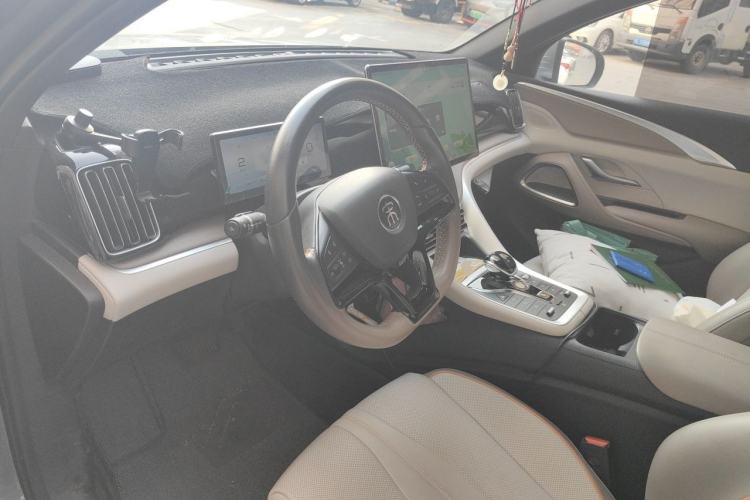 Used BYD Song Pro New Energy 2023 Champion Edition DM-i 110KM Excellence Model Steering Wheel