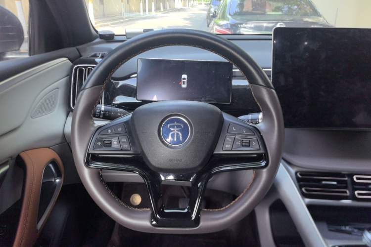 Used BYD Song Pro New Energy 2023 Champion Edition DM-i 110KM Excellence Model Steering Wheel