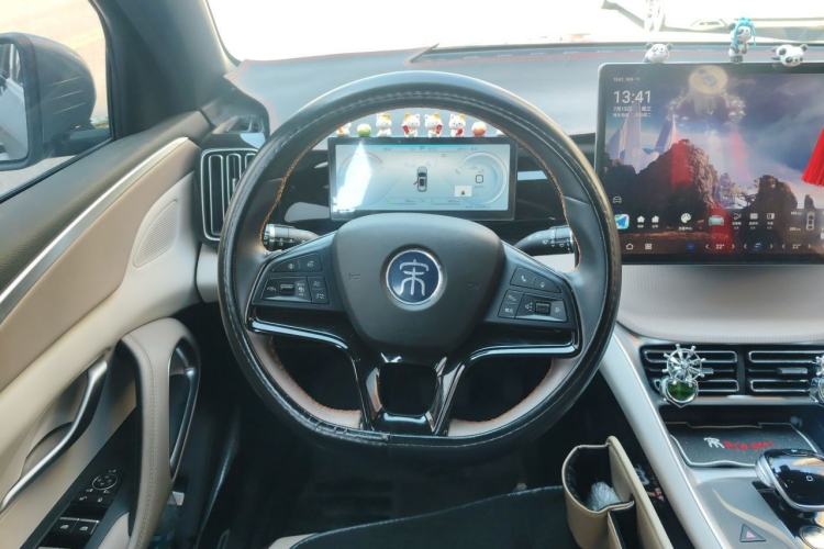 Used BYD Song Pro New Energy 2023 Champion Edition DM-i 110KM Excellence Model Steering Wheel