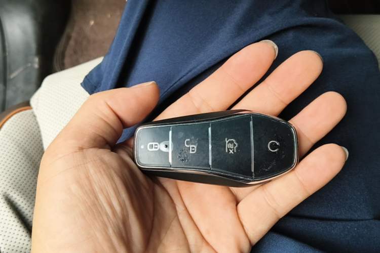 Used BYD Song Pro New Energy 2023 Champion Edition DM-i 110KM Excellence Model Vehicle Key