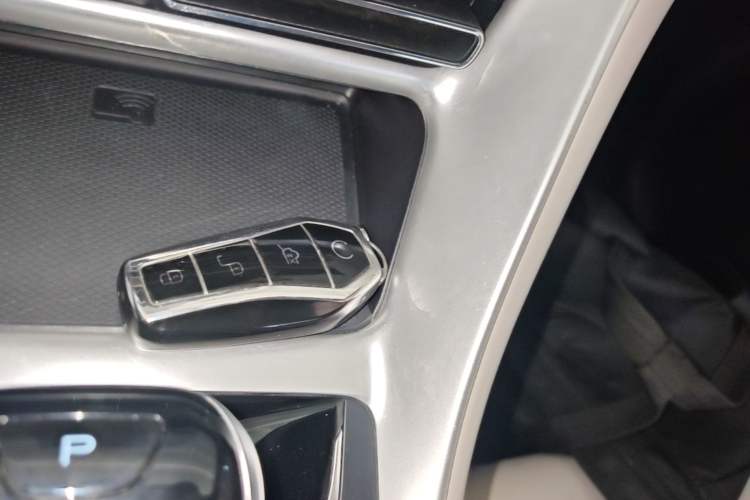 Used BYD Song Pro New Energy 2023 Champion Edition DM-i 110KM Beyond Model Vehicle Key