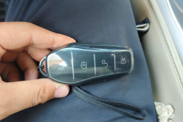 Used BYD Song Pro New Energy 2023 Champion Edition DM-i 110KM Excellence Model Vehicle Key