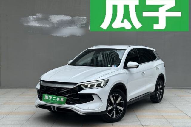 Ojetý BYD Song Pro New Energy 2023 Champion Edition DM-i 71KM Navigation Model