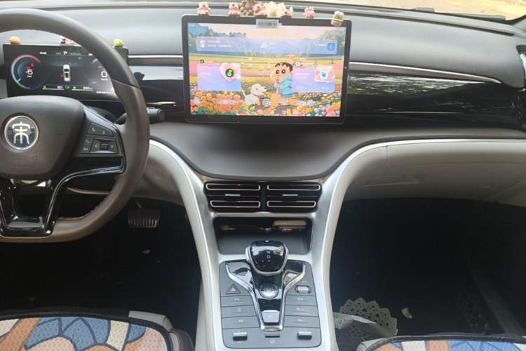 Used BYD Song Pro New Energy 2023 Champion Edition DM-i 110KM Beyond Model Audio And AC Panel