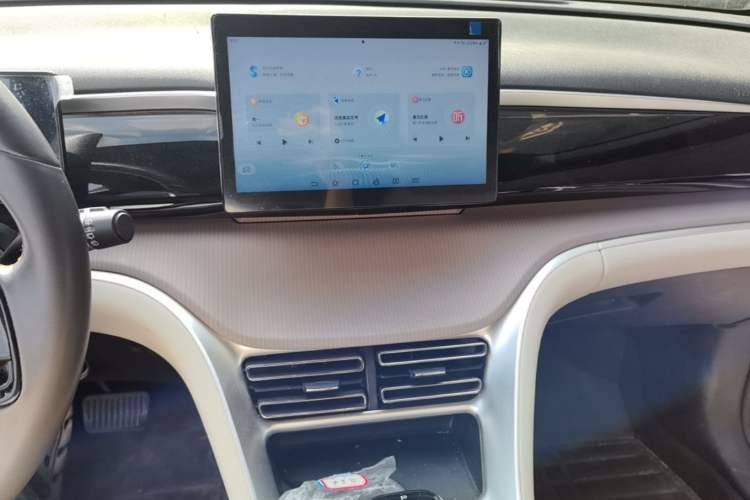 Used BYD Song Pro New Energy 2023 Champion Edition DM-i 71KM Leading Model Audio And AC Panel