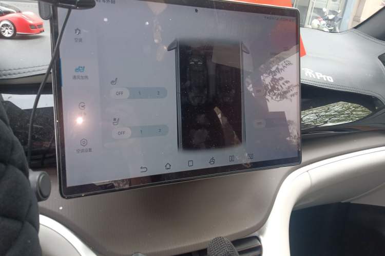 Used BYD Song Pro New Energy 2023 Champion Edition DM-i 110KM Excellence Model Audio And AC Panel