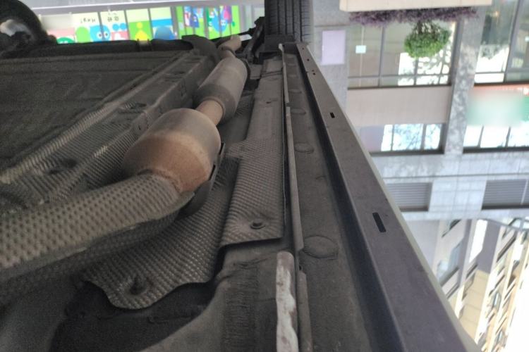 Used BYD Song Pro New Energy 2023 Champion Edition DM-i 110KM Beyond Model Chassis Front Right
