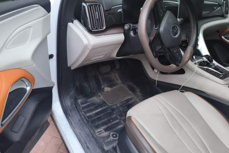 Used BYD Song Pro New Energy 2023 Champion Edition DM-i 71KM Leading Model Driver Seat