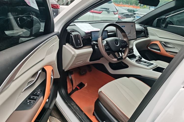 Used BYD Song Pro New Energy 2023 Champion Edition DM-i 110KM Beyond Model Driver Seat