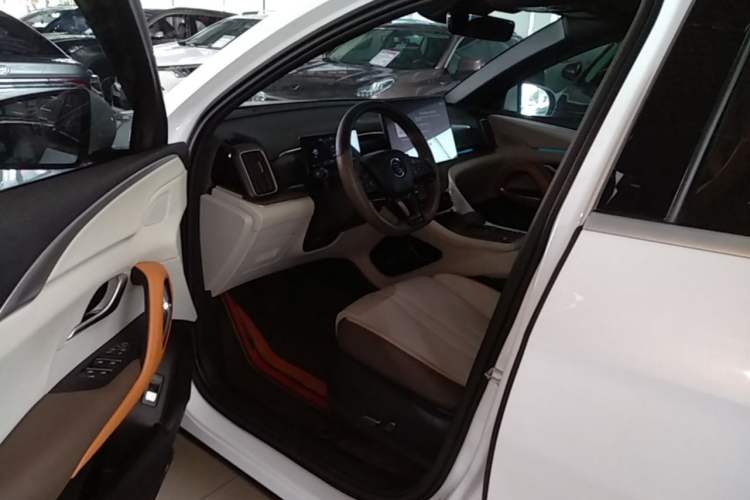 Used BYD Song Pro New Energy 2023 Champion Edition DM-i 110KM Excellence Model Driver Seat