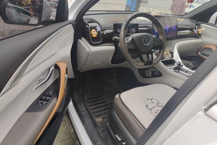 Used BYD Song Pro New Energy 2023 Champion Edition DM-i 110KM Beyond Model Driver Seat