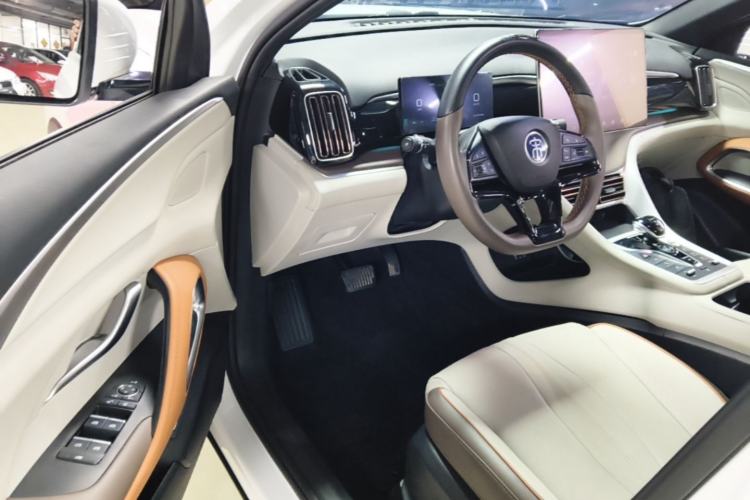 Used BYD Song Pro New Energy 2023 Champion Edition DM-i 110KM Excellence Model Driver Seat