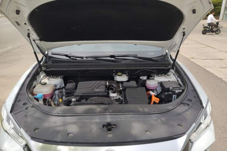 Used BYD Song Pro New Energy 2023 Champion Edition DM-i 110KM Excellence Model Engine Bay