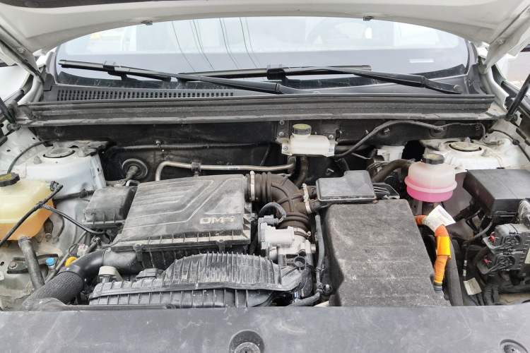 Used BYD Song Pro New Energy 2023 Champion Edition DM-i 110KM Excellence Model Engine Bay