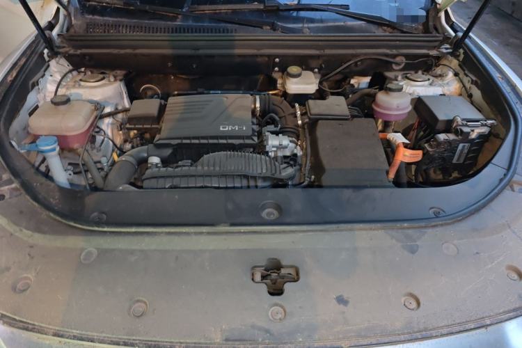 Used BYD Song Pro New Energy 2023 Champion Edition DM-i 110KM Excellence Model Engine Bay