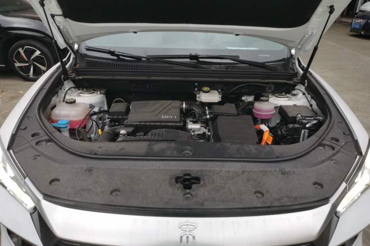Used BYD Song Pro New Energy 2023 Champion Edition DM-i 110KM Excellence Model Engine Bay