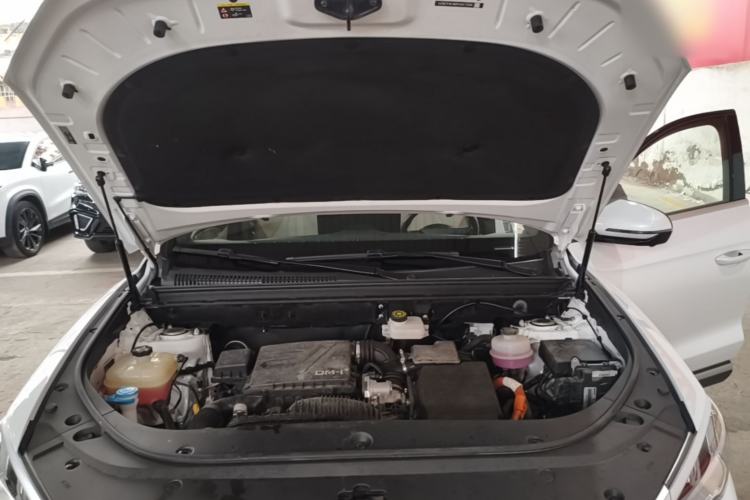 Used BYD Song Pro New Energy 2023 Champion Edition DM-i 110KM Excellence Model Engine Bay