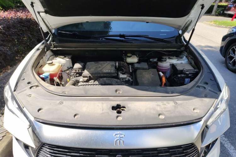 Used BYD Song Pro New Energy 2023 Champion Edition DM-i 110KM Excellence Model Engine Bay