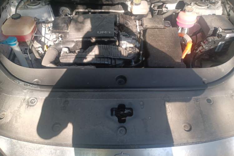 Used BYD Song Pro New Energy 2023 Champion Edition DM-i 110KM Excellence Model Engine Bay